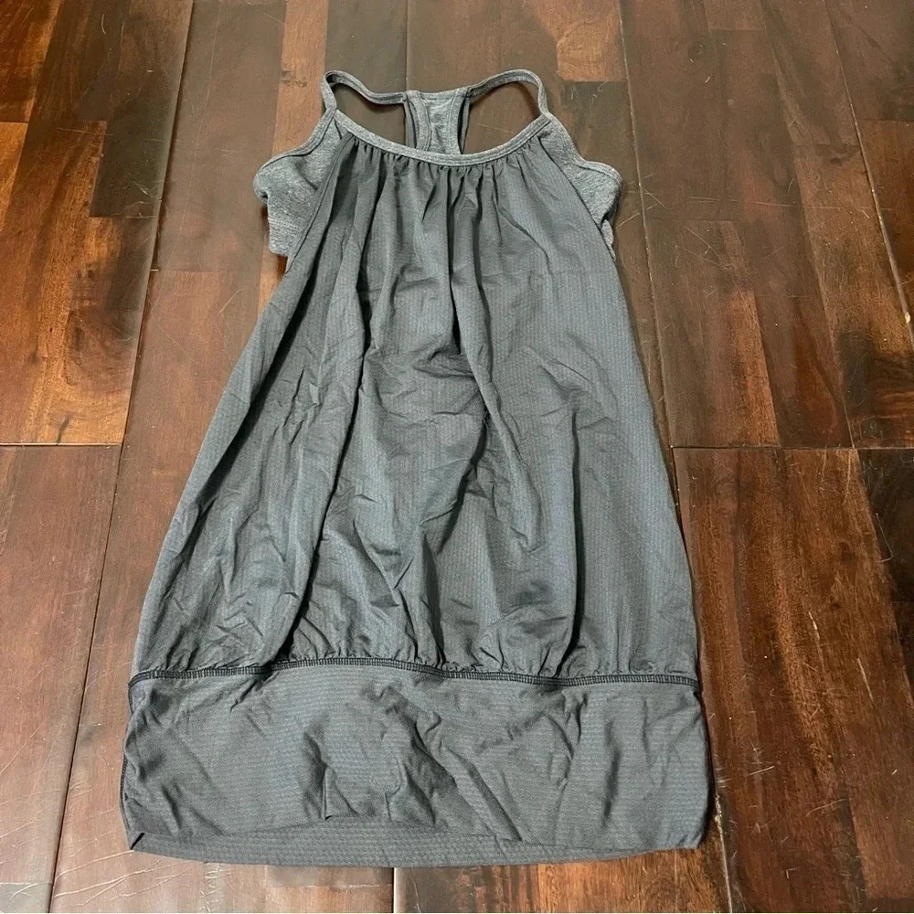 Lululemon No Limits Tank Top Built In Bra Athletic Size 4